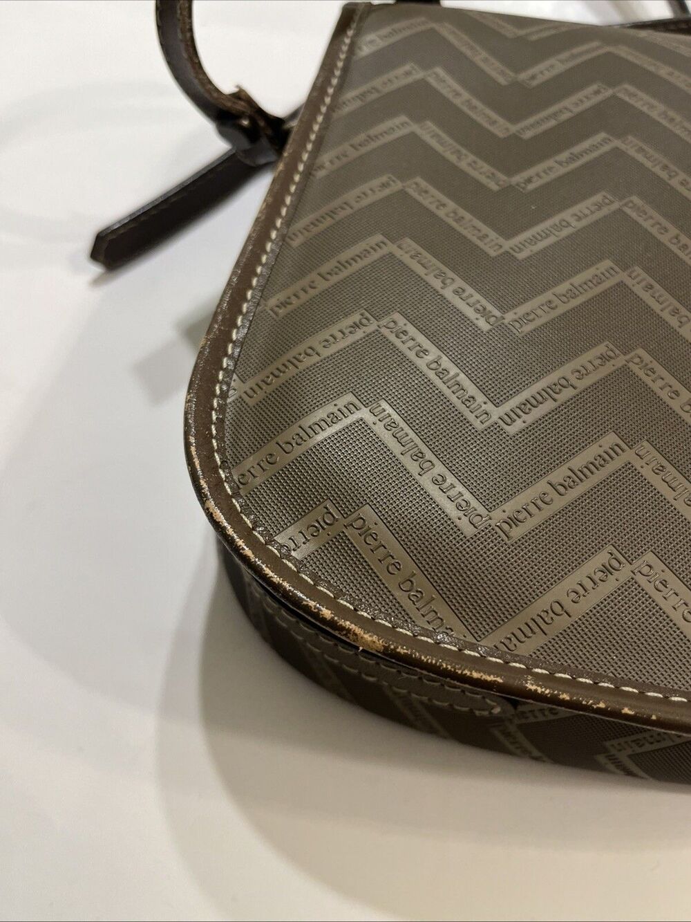 VGUC Vtg PIERRE BALMAIN Brown Monogram Zig Zag Crossbody Saddle Purse - Picture 9 of 14